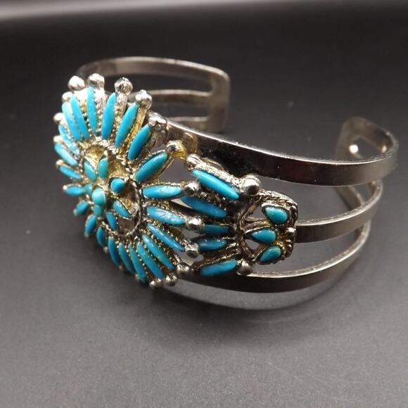 Vintage Faux Turquoise Silver Tone Cuff Bracelet, Southwestern, 5 1/2 Inches - Picture 3 of 6